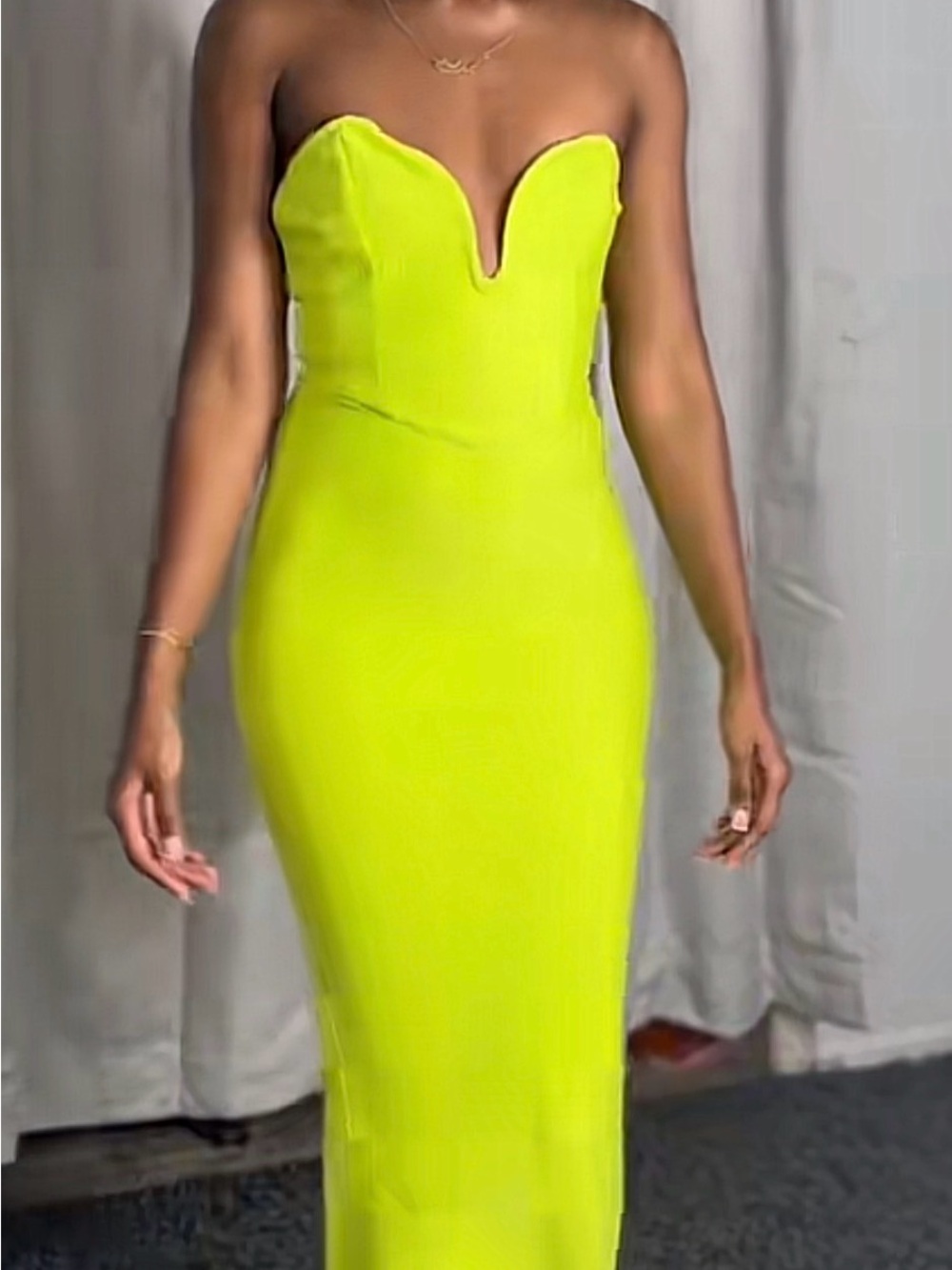 Fashion Nova Neon Yellow Strapless Sweetheart Bodycon Dress